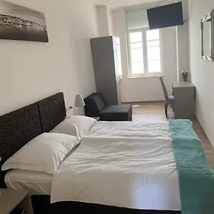 Hôtel capsule Rirooms Rijeka