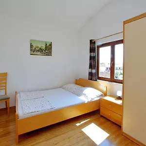 Gasthof Pansion Marta