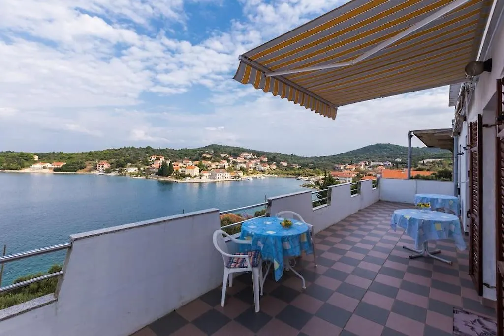 Bed & Breakfast Picic Guesthouse Luka