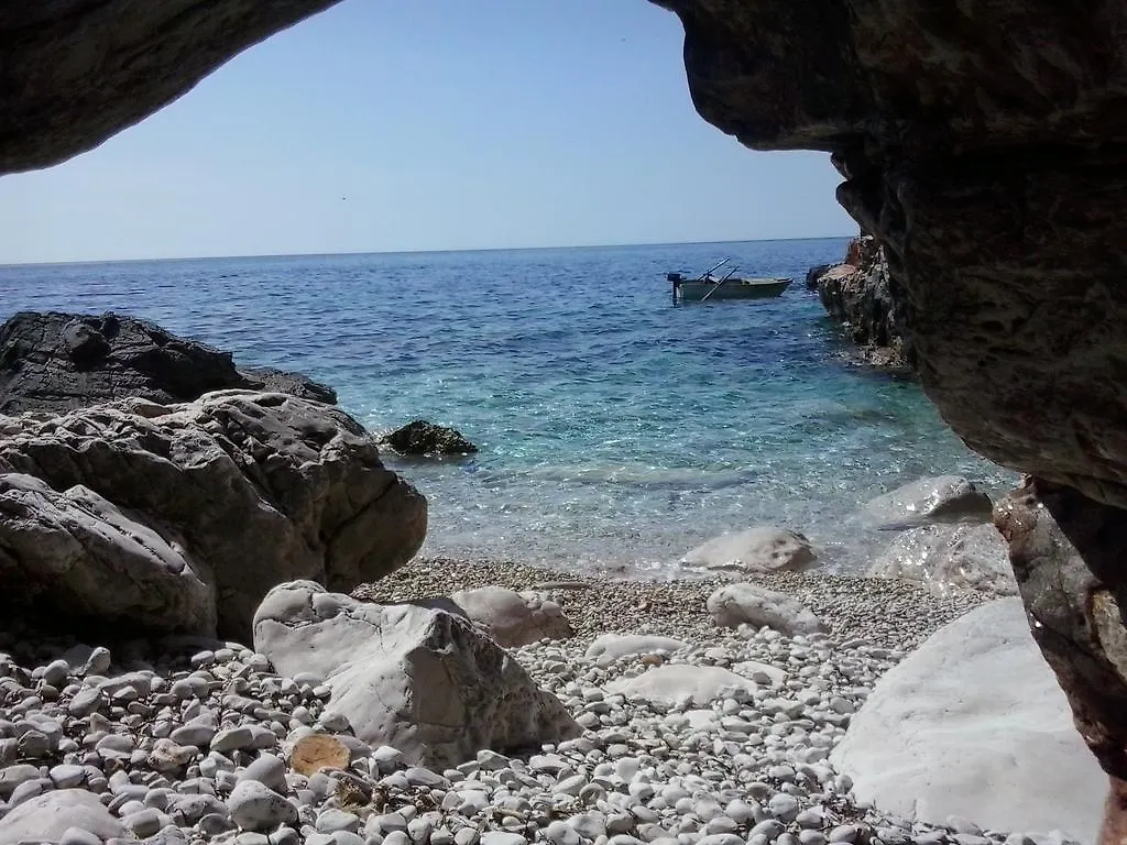 Picic Guesthouse Luka Croatia